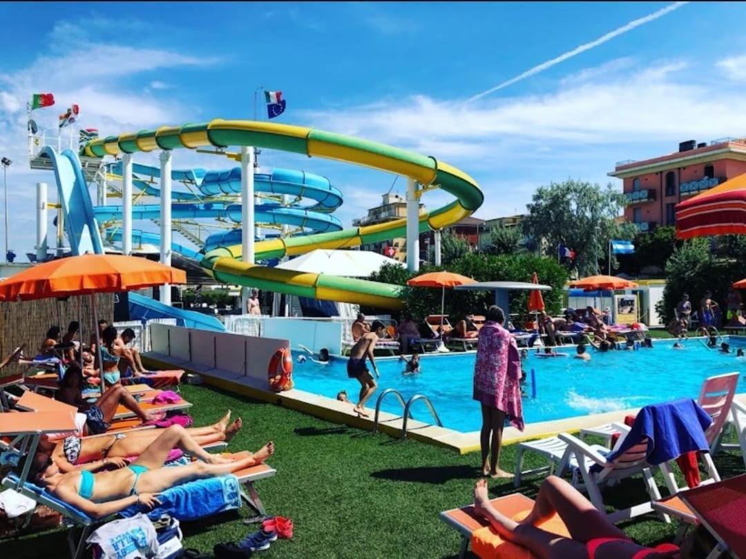 Hotel Sabbia D'Oro Rimini Exteriér fotografie